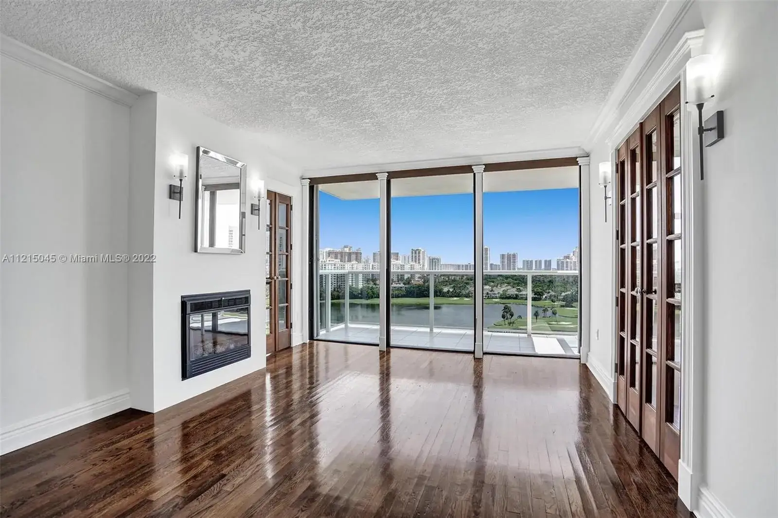 2 bedroom 2 bath Residential for sale at 3625 N Country Club Dr # 1604, Aventura FL 33180