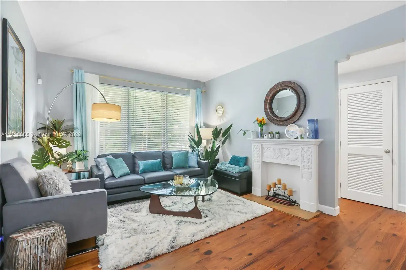1 bedroom 1 bath Residential for sale at 1052 Jefferson Ave # 5, Miami Beach FL 33139