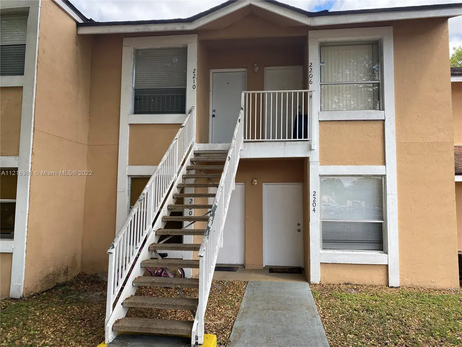 1 bedroom 1 bath Residential for sale at 2206 SW 81st Ave # 2206, Miramar FL 33025
