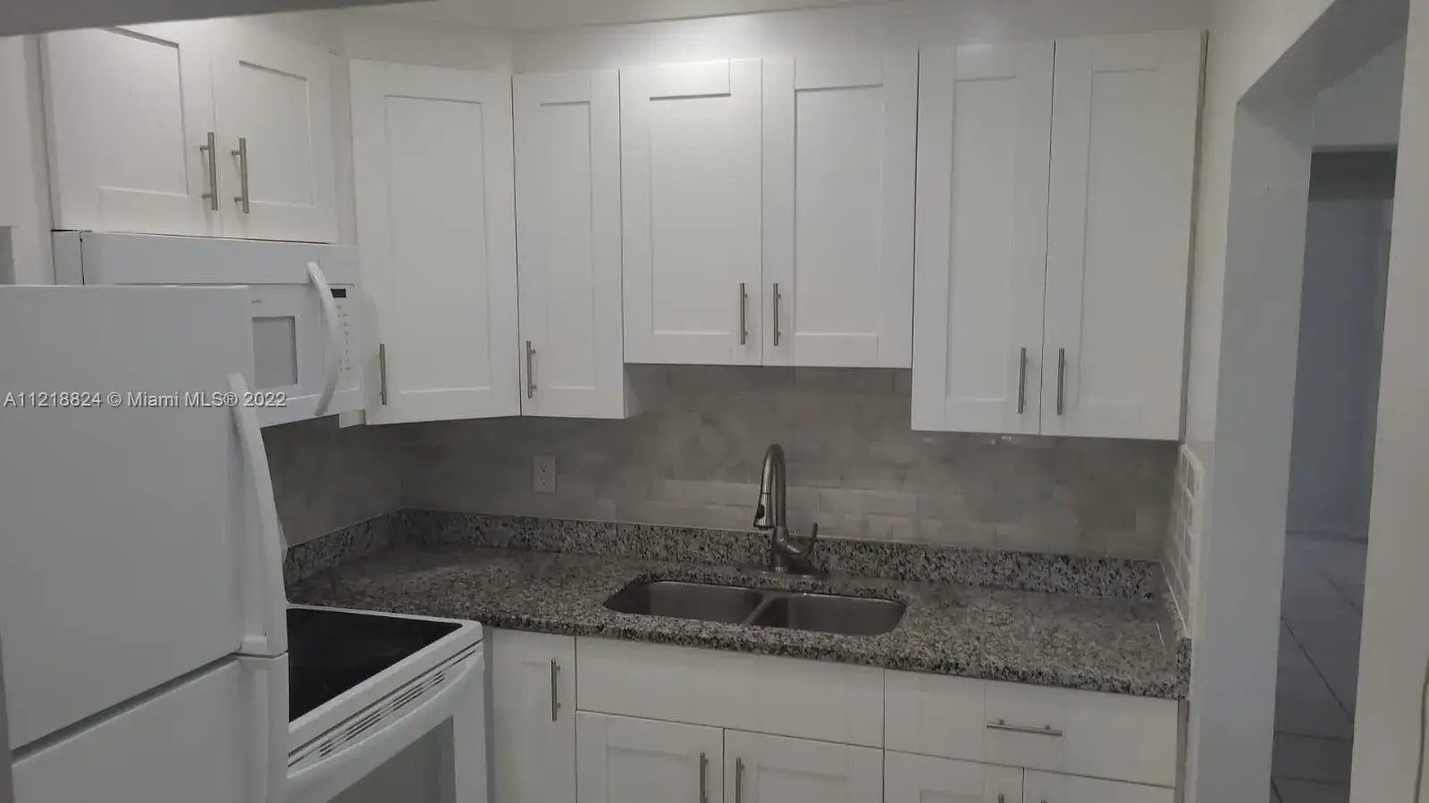 1 bedroom 1 bath Residential for sale at 163 Coventry G # 163, West Palm Beach FL 33417
