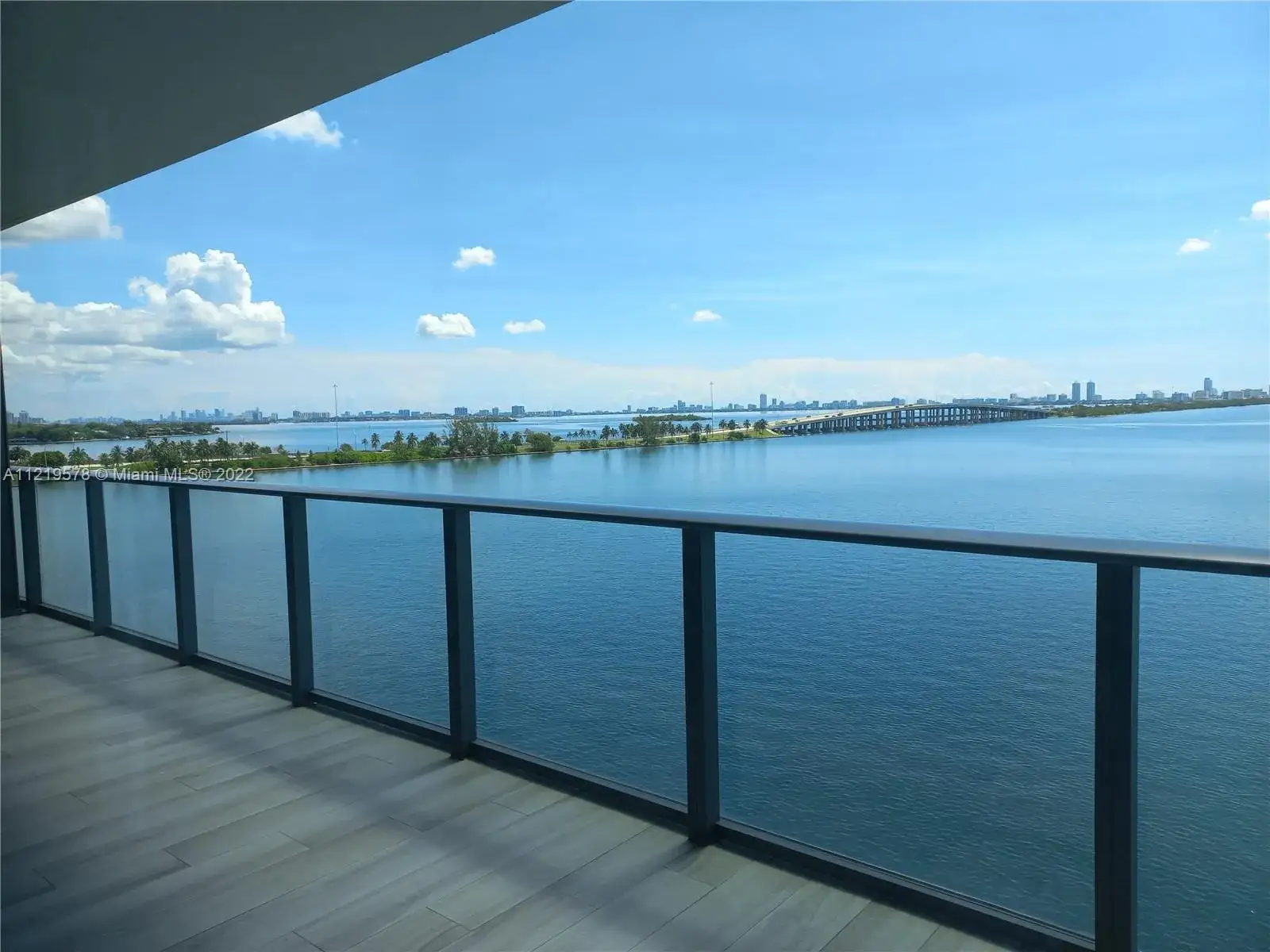 2 bedroom 2 bath Residential Lease for rent at 3131 NE 7th Ave # 705, Miami FL 33137