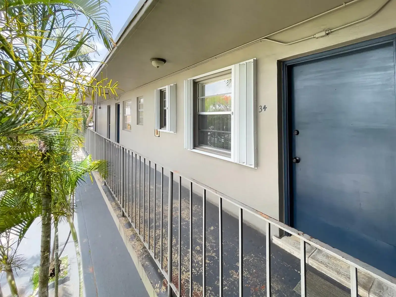 1 bedroom 1 bath Residential for sale at 3901 SW 112th Ave # 34, Miami FL 33165