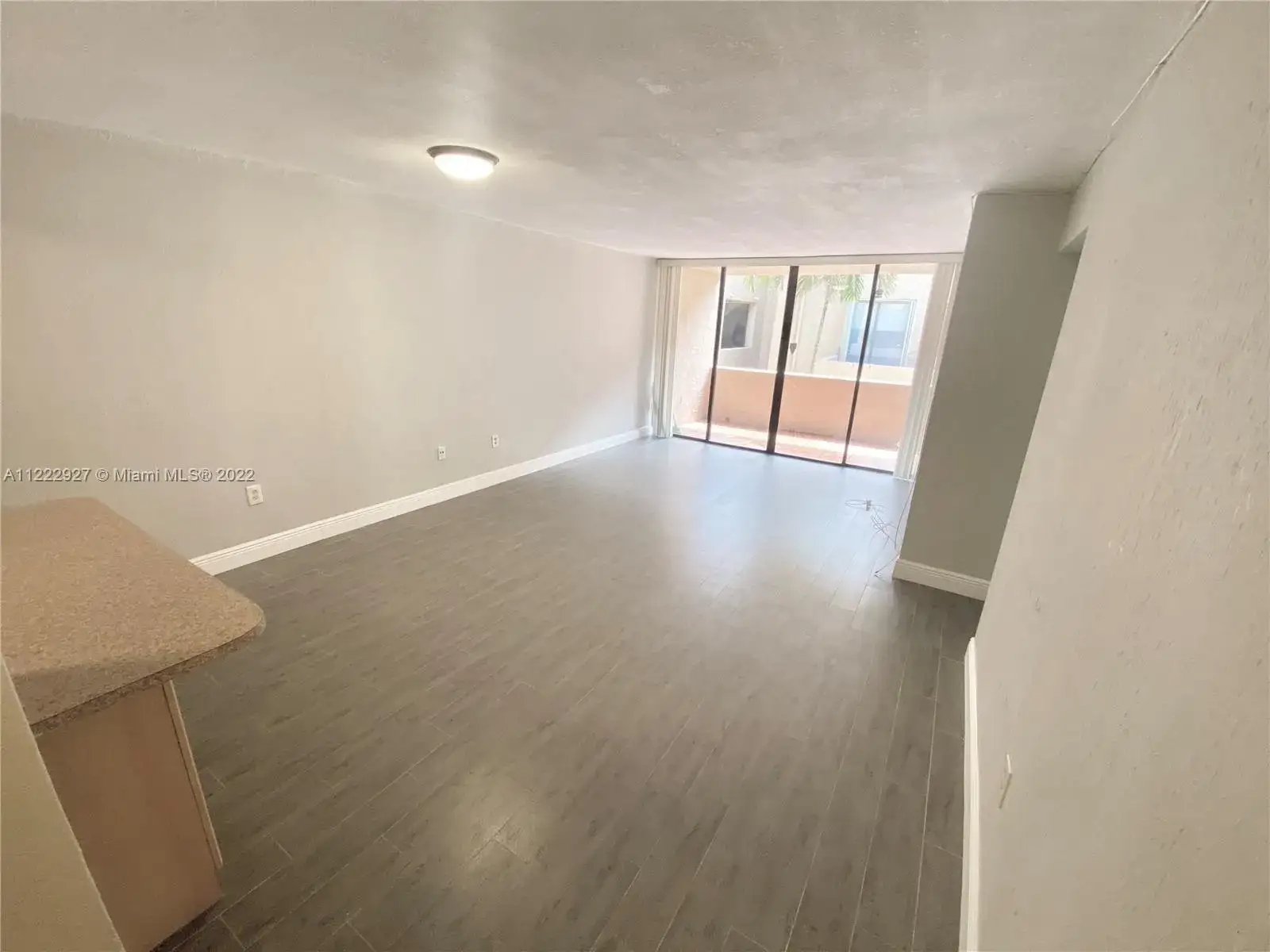 2 bedroom 2 bath Residential Lease for rent at 10400 SW 108th Ave # A315, Miami FL 33176