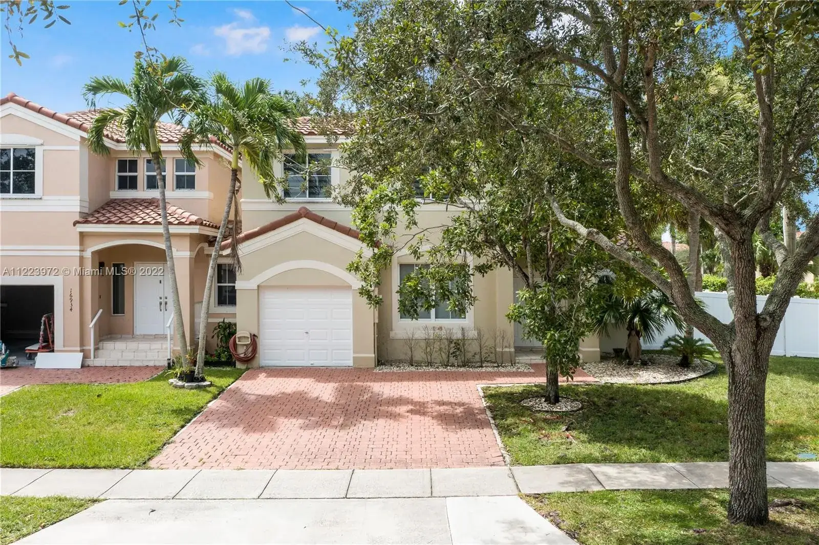 4 bedroom 2 bath Residential for sale at 16940 SW 36th Ct, Miramar FL 33027