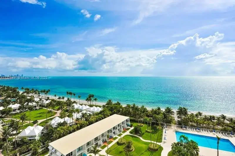 2 bedroom 2 bath Residential Lease for rent at 881 Ocean Dr # 11C, Key Biscayne FL 33149