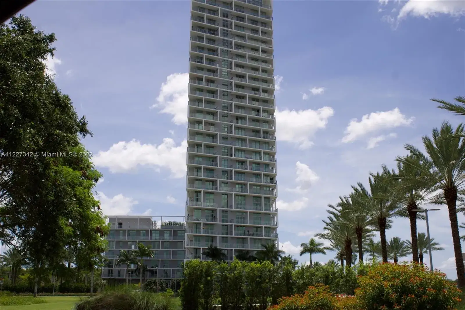 2 bedroom 2 bath Residential for sale at 2000 Metropica Way # 404, Sunrise FL 33323
