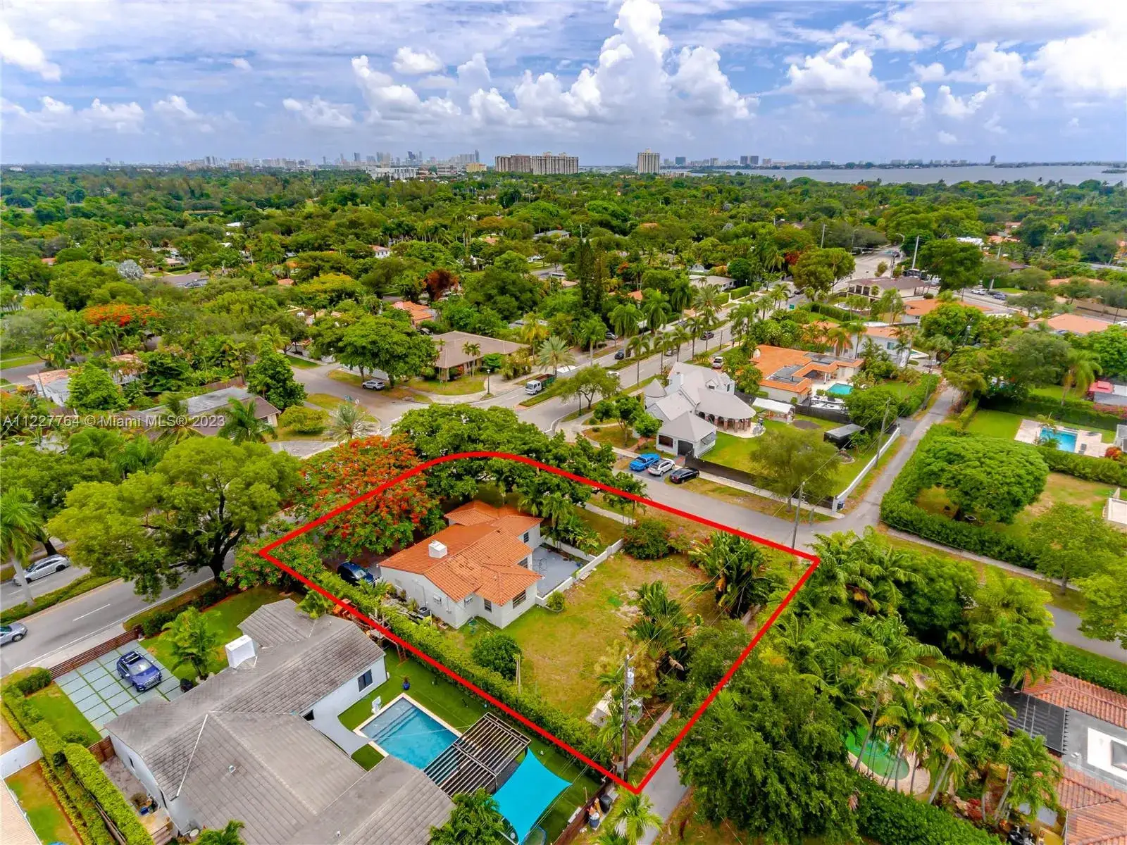 3 bedroom 2 bath Residential for sale at 790 NE 96th St, Miami Shores FL 33138
