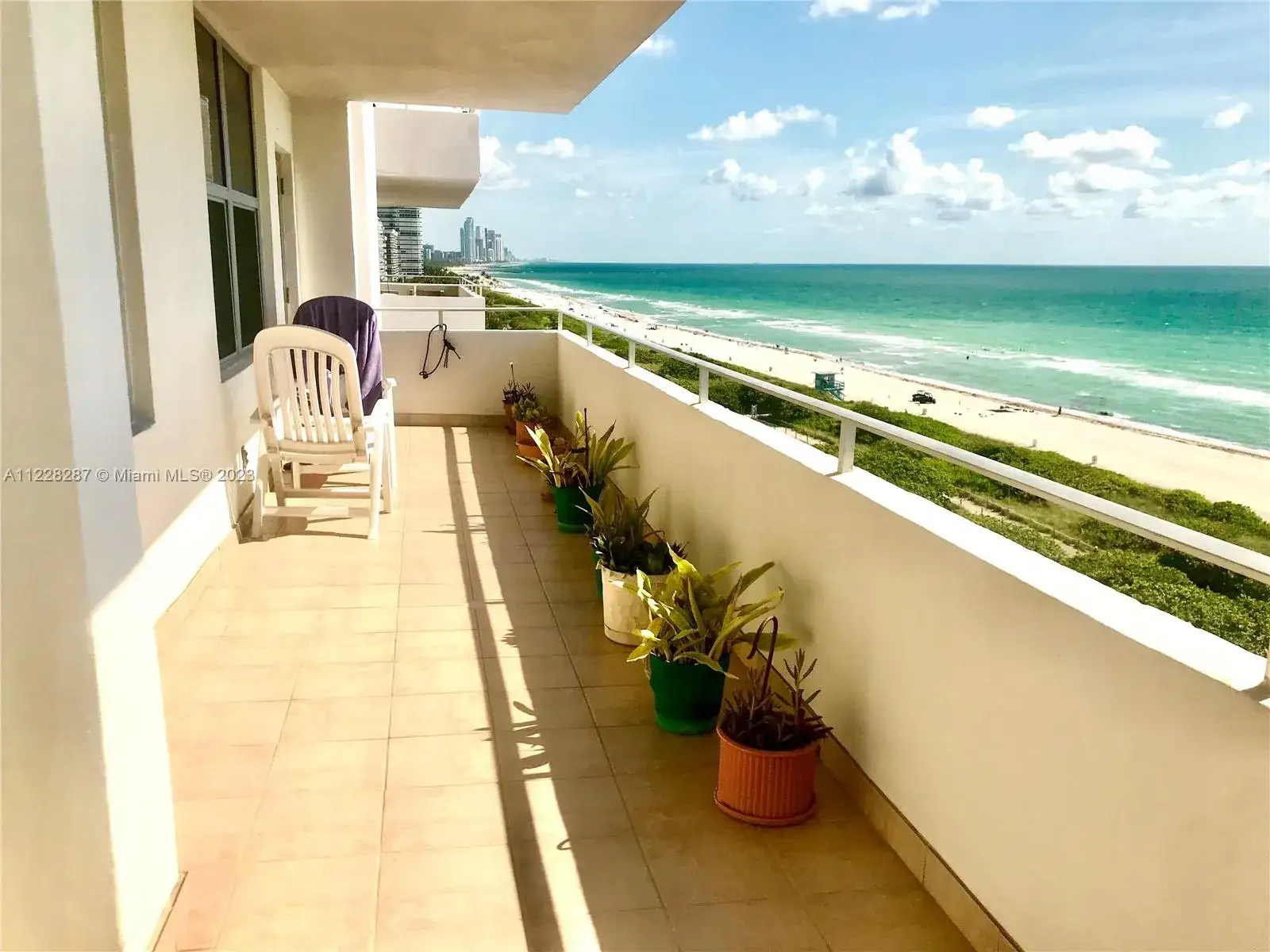 2 bedroom 2 bath Residential for sale at 9225 Collins Ave # 902, Surfside FL 33154