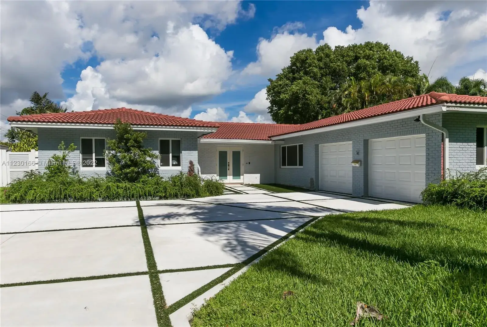 5 bedroom 3 bath Residential Lease for rent at 144 SE 3rd Ave, Dania Beach FL 33004