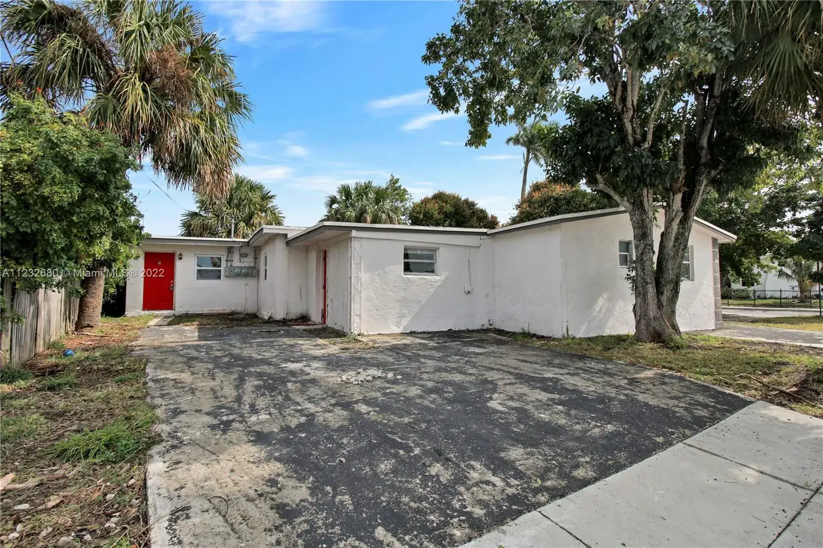 3 bedroom 1 bath Residential Lease for rent at 1160 W 26th ct # A, Riviera Beach FL 33404