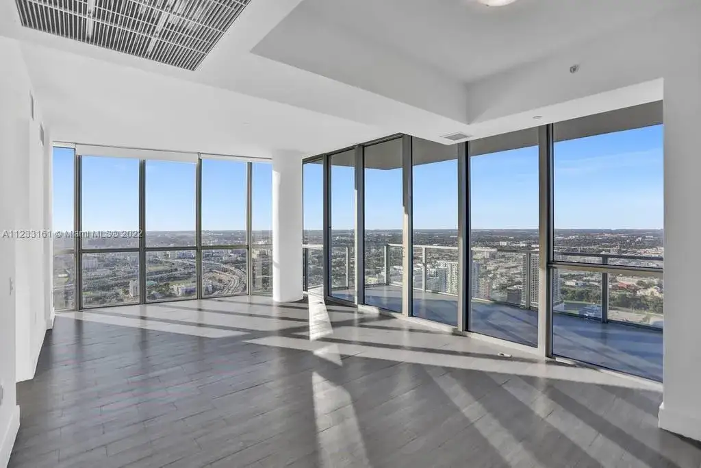 2 bedroom 2 bath Residential for sale at 1100 Biscayne Blvd # 4308, Miami FL 33132