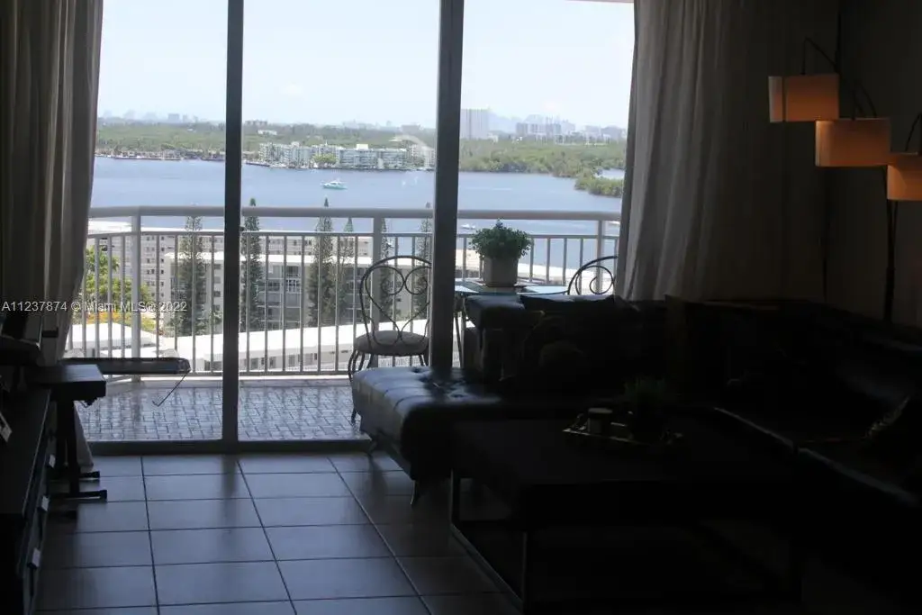 2 bedroom 2 bath Residential for sale at 18041 Biscayne Blvd # 1701, Aventura FL 33160