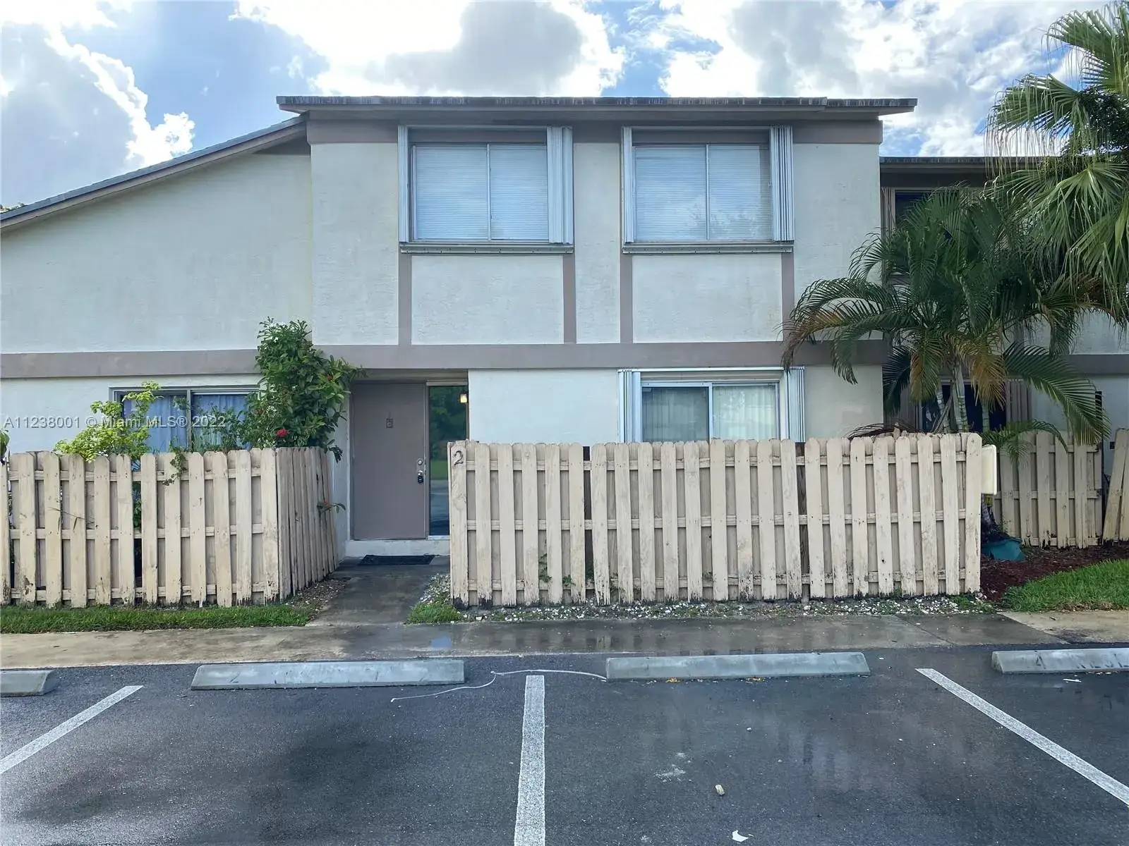 3 bedroom 2 bath Residential for sale at 2950 NW 106th Ave # 2, Sunrise FL 33322