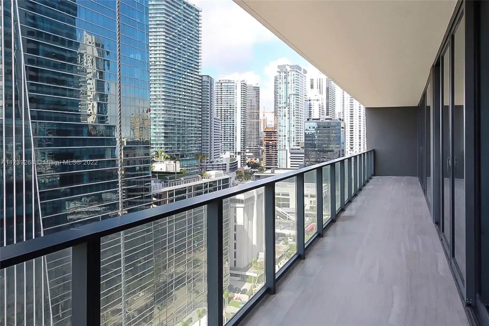 2 bedroom 2 bath Residential for sale at 1451 Brickell Ave # 1705, Miami FL 33131