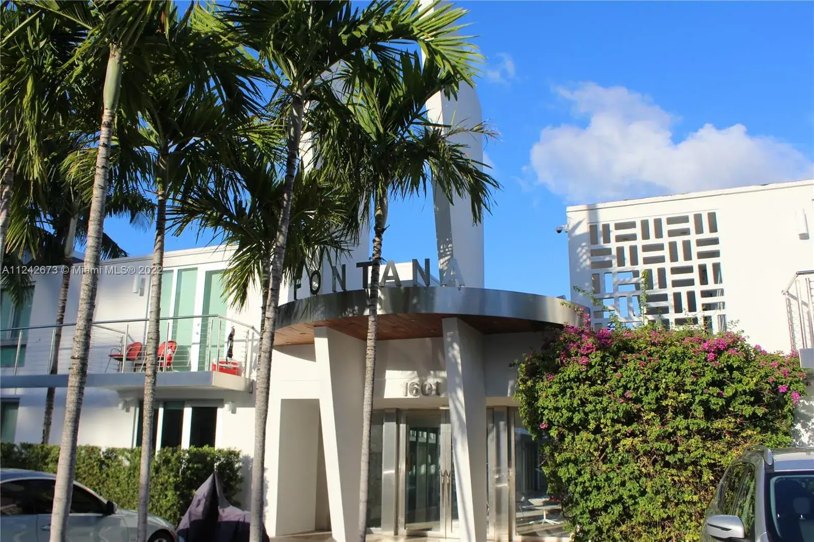 1 bedroom 1 bath Residential for sale at 1601 West Ave # 213, Miami Beach FL 33139