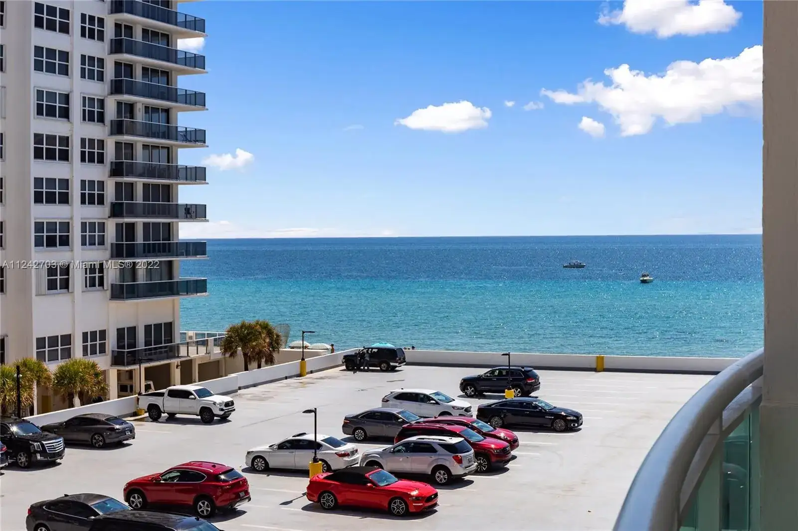 1 bedroom 1 bath Residential for sale at 3001 S Ocean Dr # 401, Hollywood FL 33019