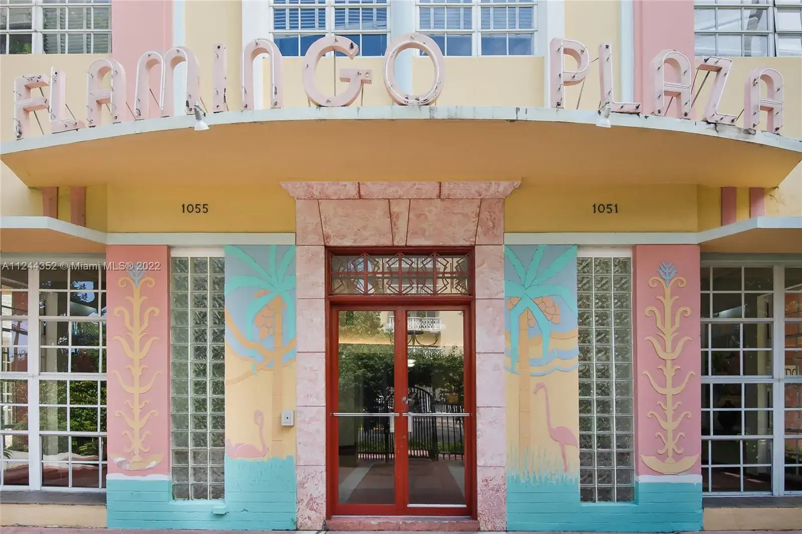 1 bedroom 1 bath Residential for sale at 1051 Meridian Ave # 1M, Miami Beach FL 33139