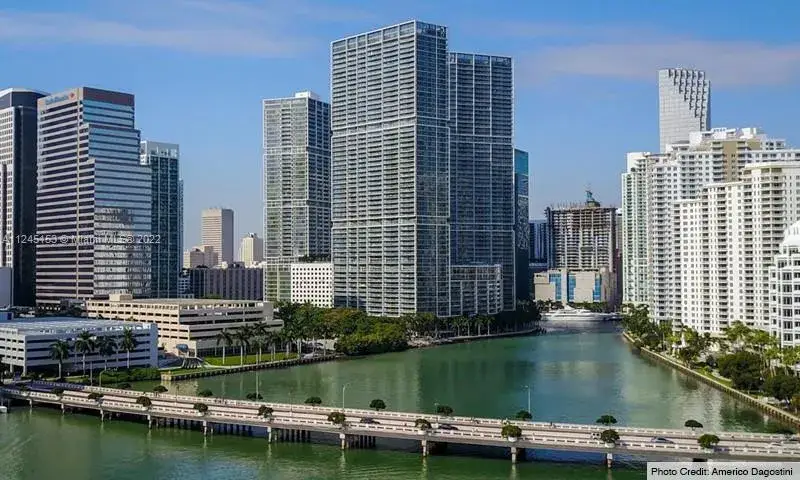 1 bedroom 1 bath Residential for sale at 495 Brickell Ave # 4907, Miami FL 33131