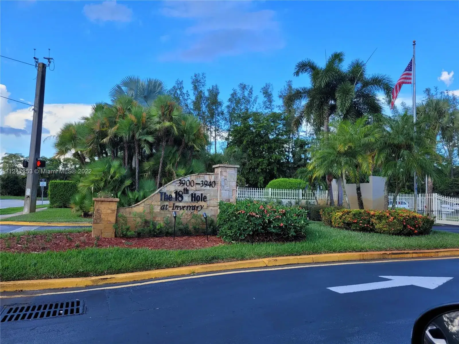 3 bedroom 2 bath Residential for sale at 3940 Inverrary Blvd # A, Lauderhill FL 33319