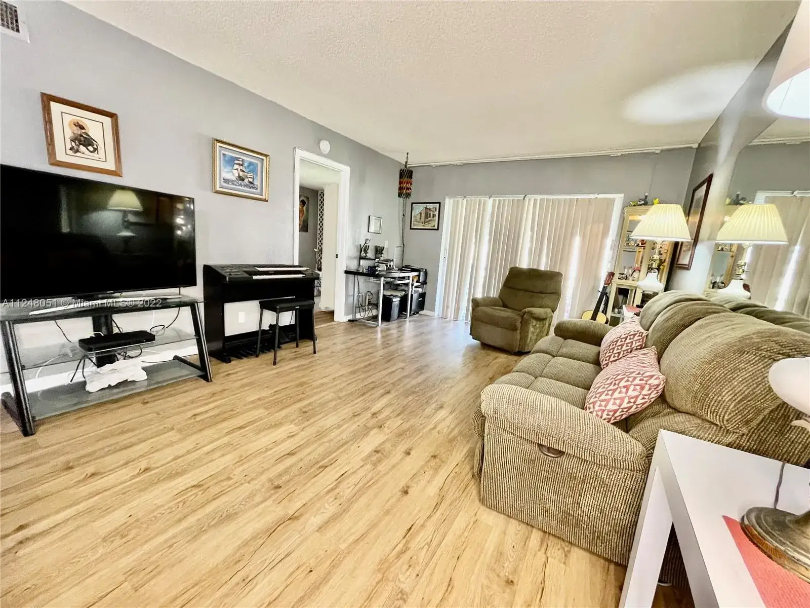 2 bedroom 2 bath Residential for sale at 201 Berkley Rd # 210, Hollywood FL 33024