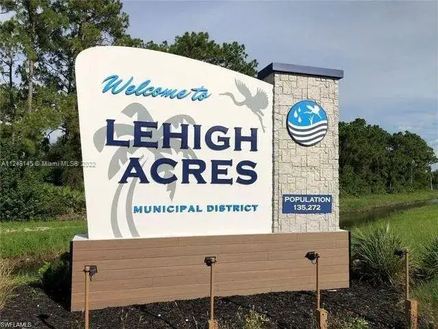 Land/Boat Docks for sale at 1509 Dixie Ave, Lehigh Acres FL 33972