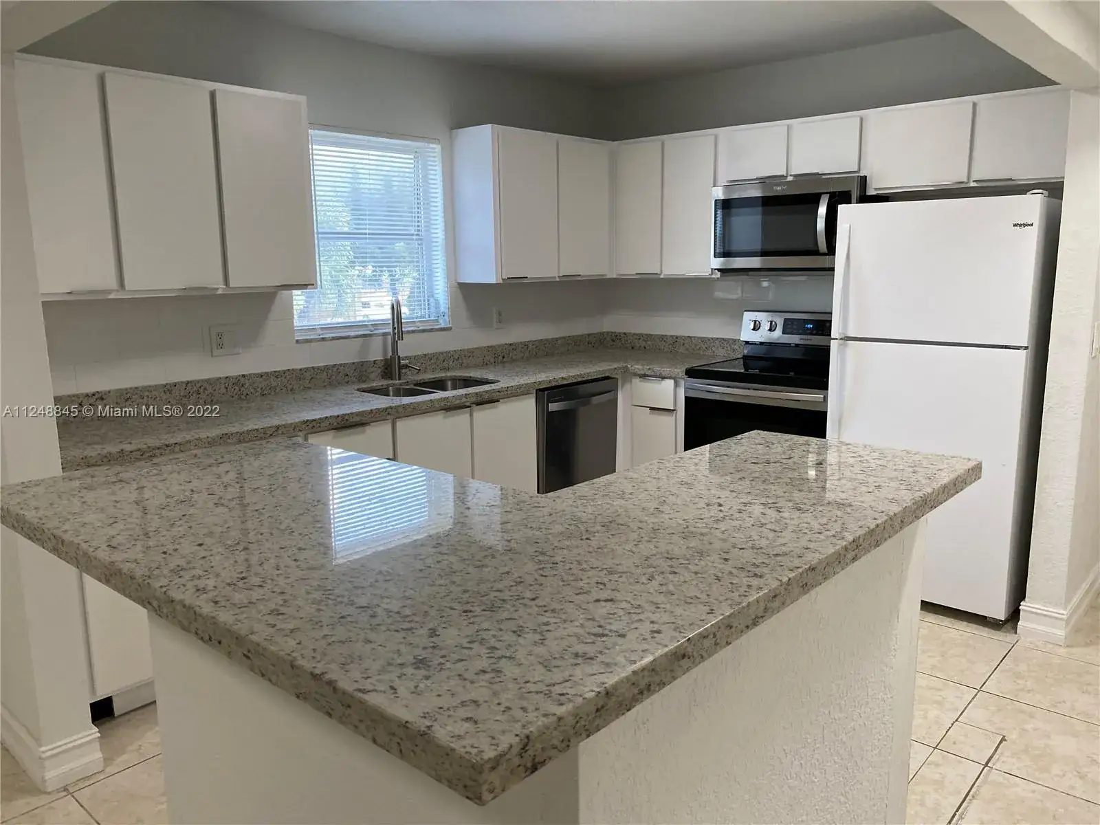 2 bedroom 2 bath Residential for sale at 2836 Fillmore St # 37, Hollywood FL 33020