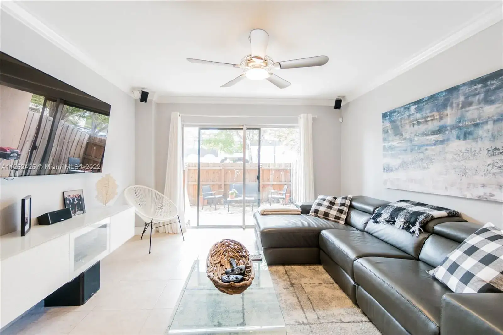 1 bedroom 1 bath Residential for sale at 10900 SW 104th St # 114, Miami FL 33176