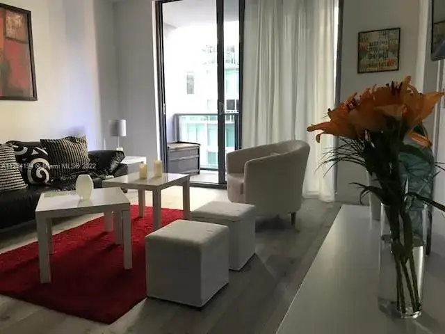 1 bedroom 2 bath Residential for sale at 31 SE 6TH ST # 804, Miami FL 33131