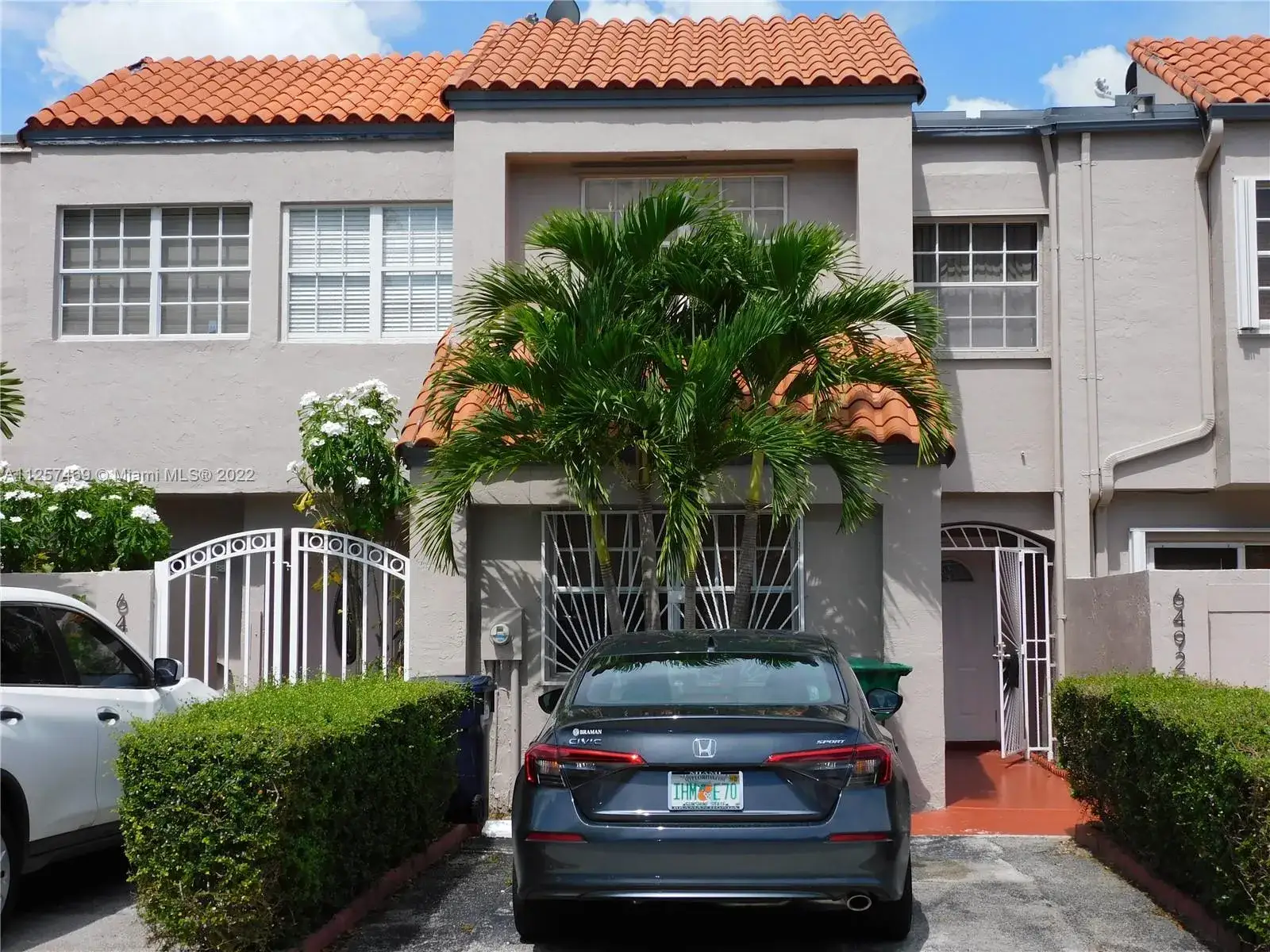 2 bedroom 2 bath Residential for sale at 6492 SW 129th Ave, Miami FL 33183