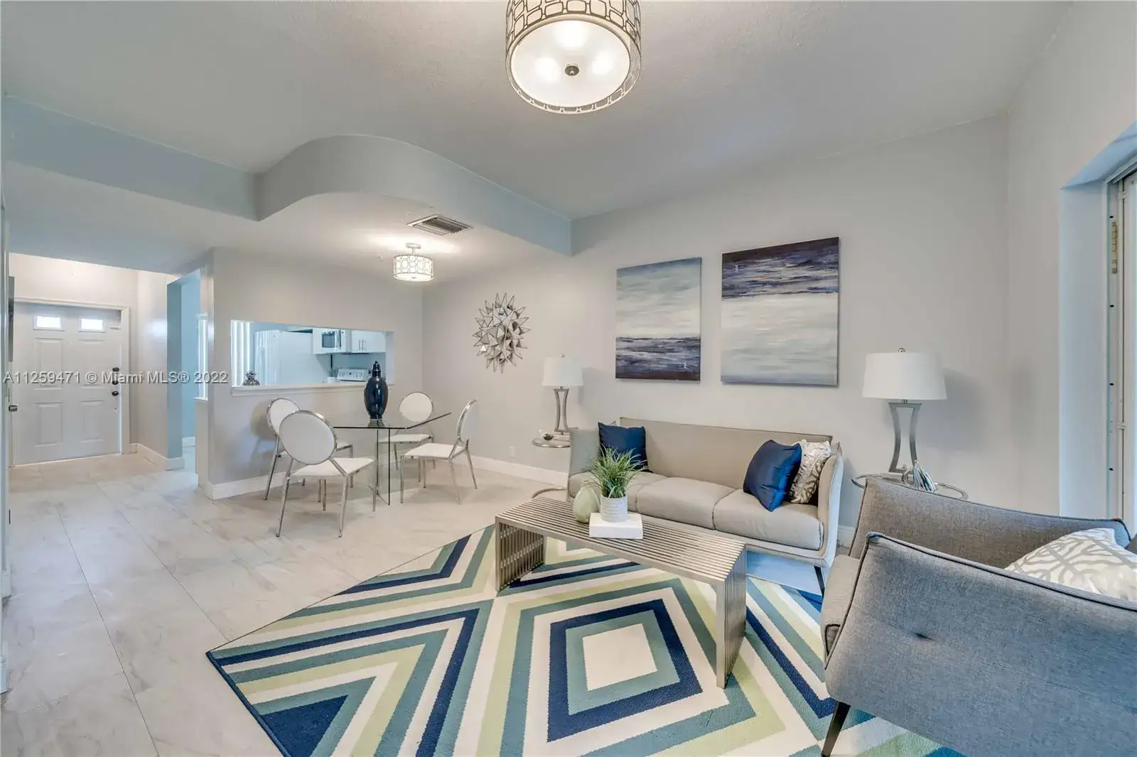 2 bedroom 1 bath Residential for sale at 31 Whitehead Cir, Weston FL 33326