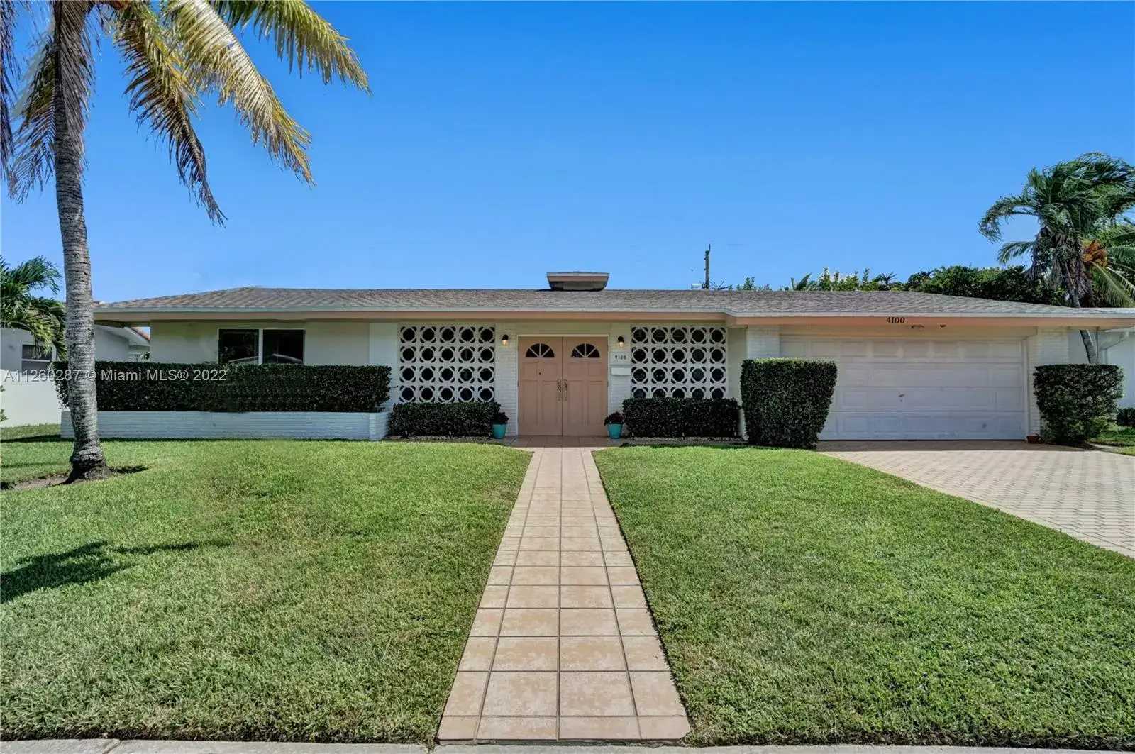 3 bedroom 2 bath Residential Lease for rent at 4100 Grant St, Hollywood FL 33021