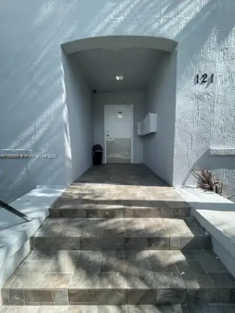 Residential Income for sale at 121 NE 55th St, Miami FL 33137