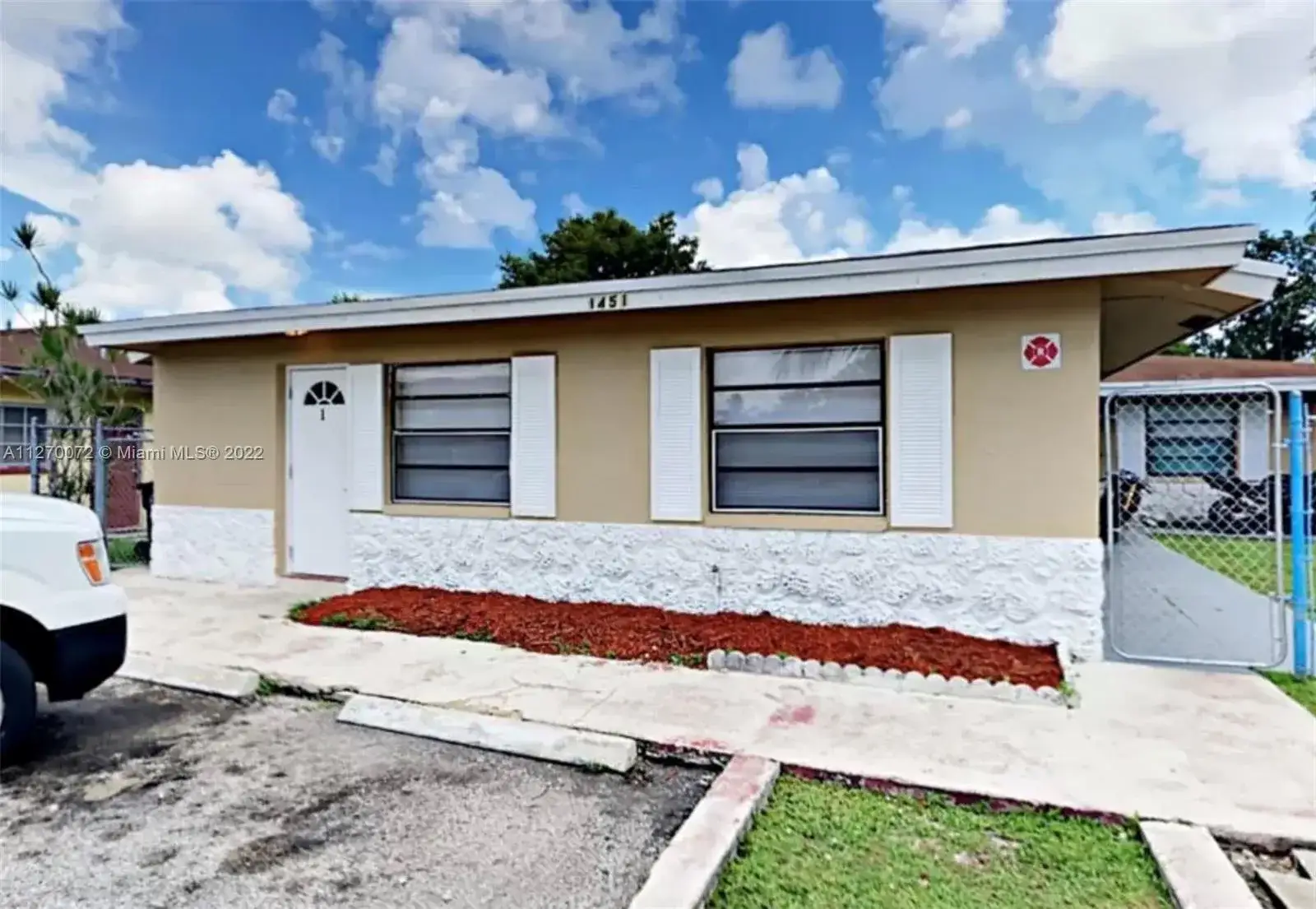 Residential Income for sale at 1451 NW 20th Ct, Fort Lauderdale FL 33311