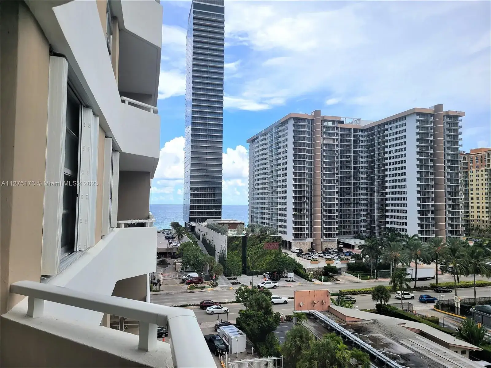 1 bedroom 1 bath Residential Lease for rent at 1985 S Ocean Dr # 7A, Hallandale Beach FL 33009