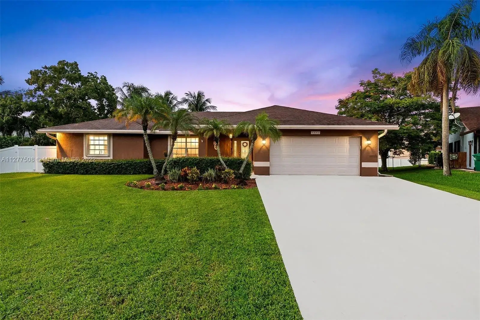 4 bedroom 3 bath Residential for sale at 2261 NW 121st Ave, Plantation FL 33323