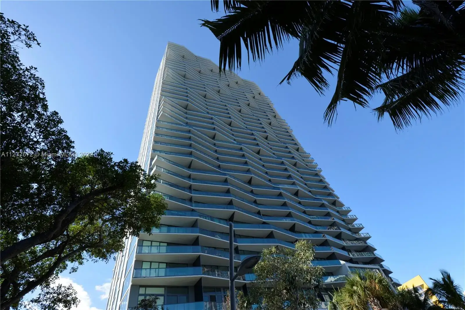 2 bedroom 2 bath Residential for sale at 460 NE 28th St # 1404, Miami FL 33137
