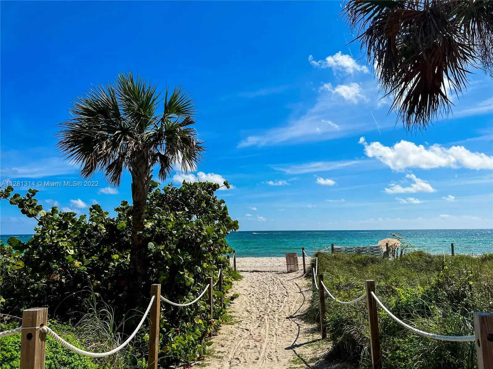 2 bedroom 2 bath Residential Lease for rent at 5161 Collins Ave # 404, Miami Beach FL 33140