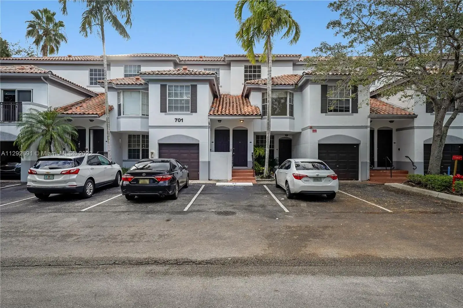 3 bedroom 3 bath Residential Lease for rent at 701 SW 148th Ave # 107, Sunrise FL 33325
