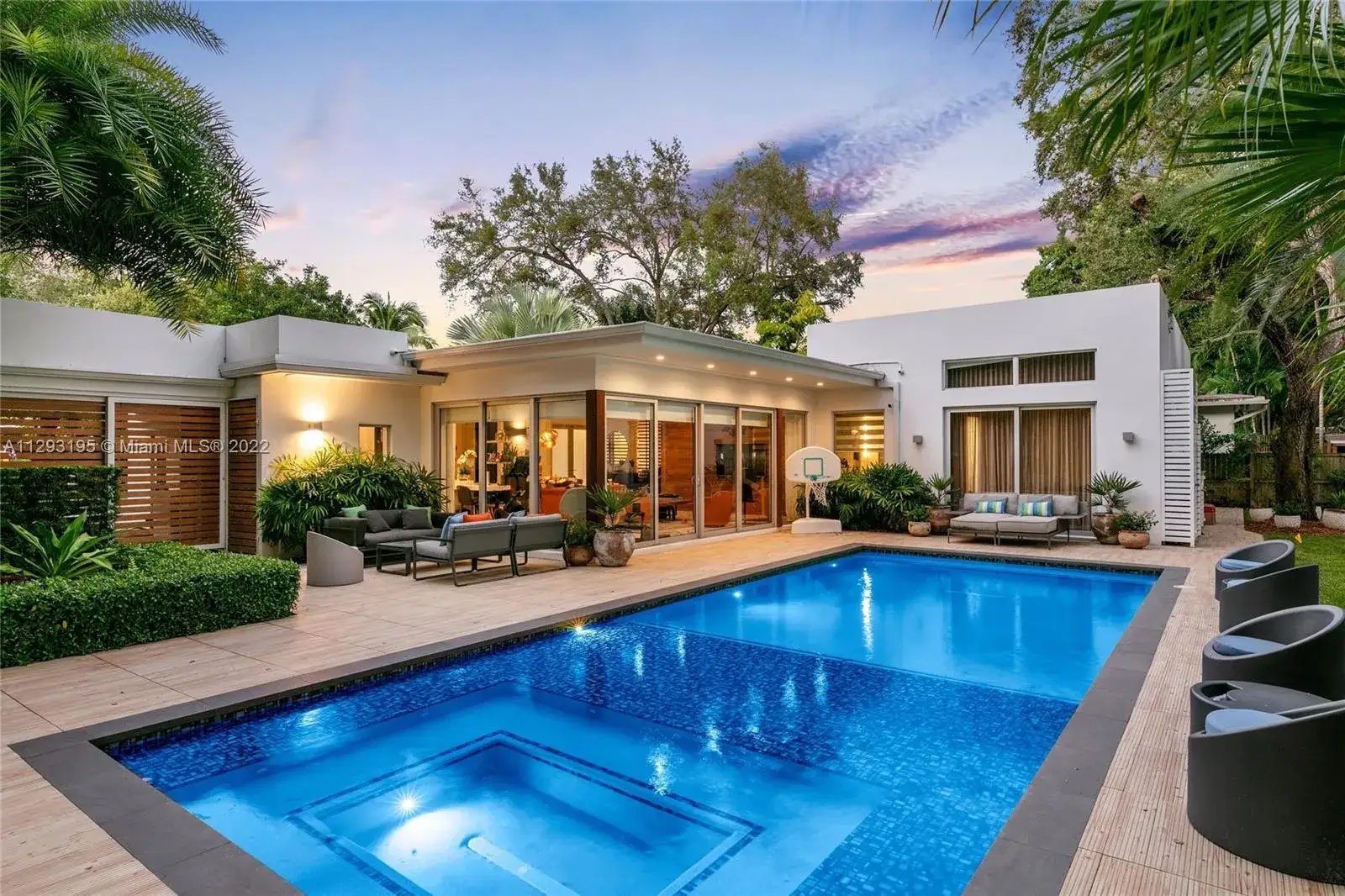 5 bedroom 5 bath Residential for sale at 1666 Tigertail Ave, Miami FL 33133