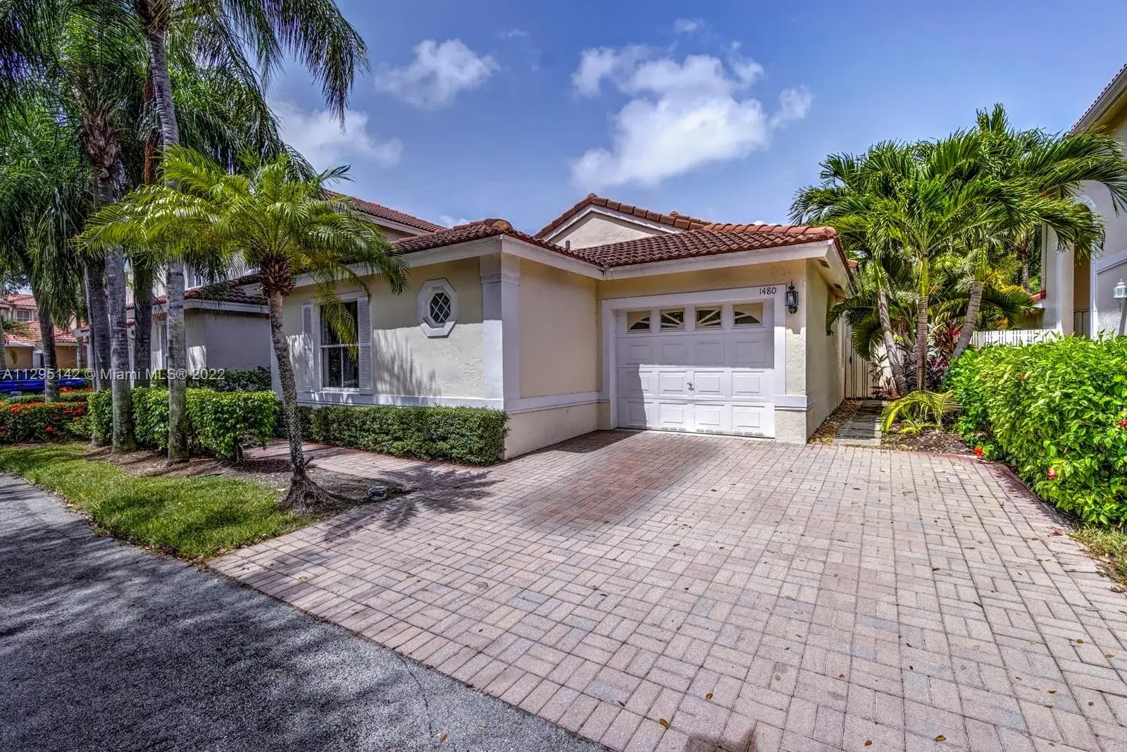 4 bedroom 2 bath Residential Lease for rent at 1480 Sweetbay Way, Hollywood FL 33019