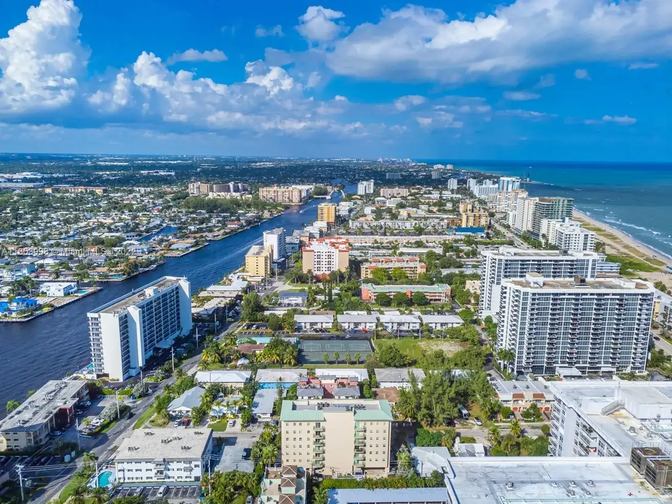 2 bedroom 2 bath Residential for sale at 3210 NE 5th St # 203, Pompano Beach FL 33062