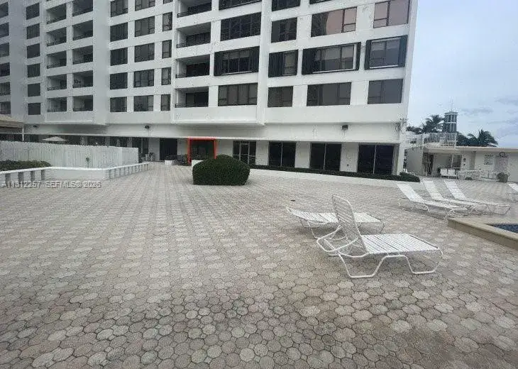 1 bath Residential Lease for rent at 3505 S Ocean Dr # 108, Hollywood FL 33019