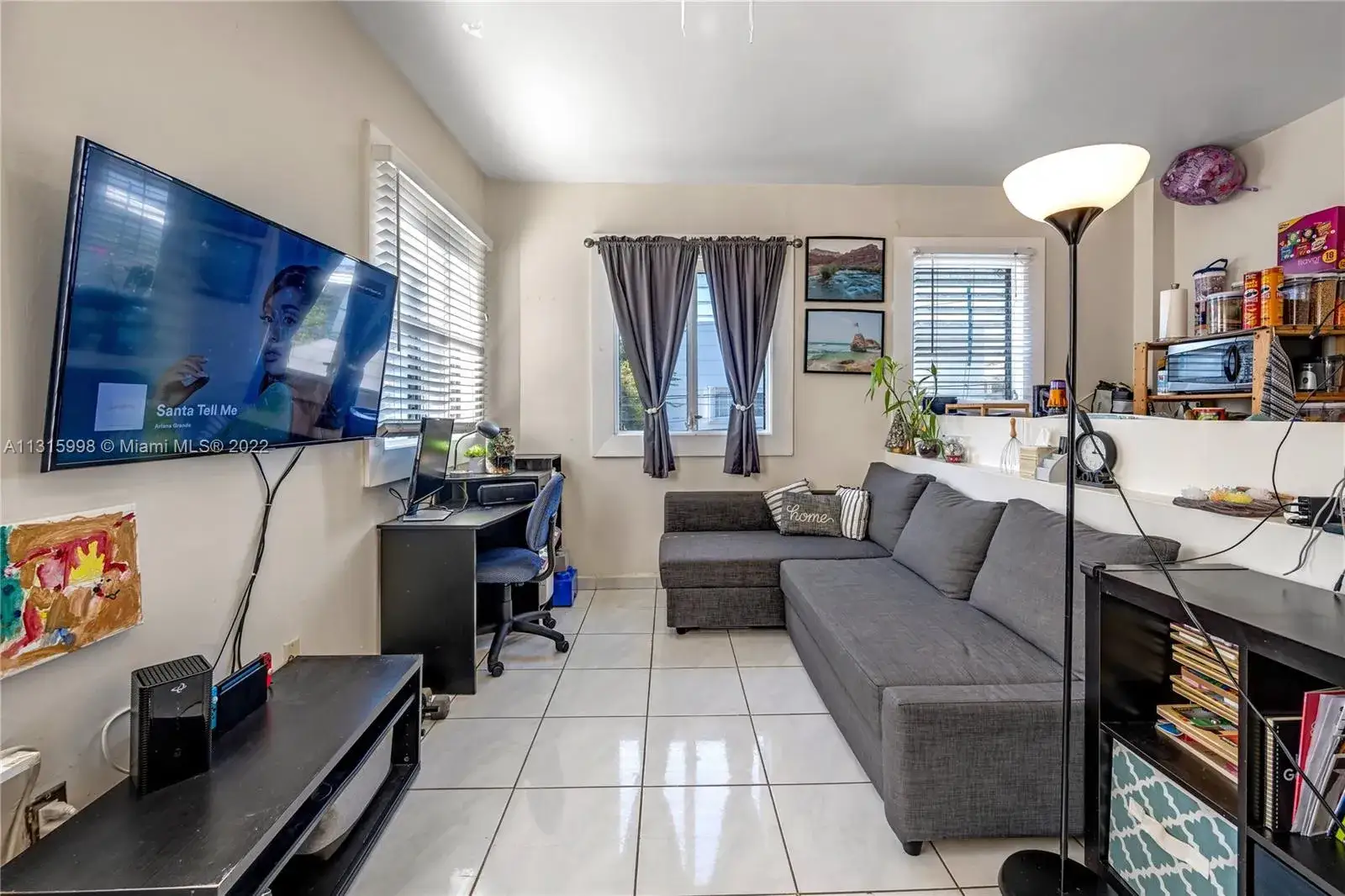 1 bedroom 1 bath Residential for sale at 842 Meridian Ave # 2D, Miami Beach FL 33139