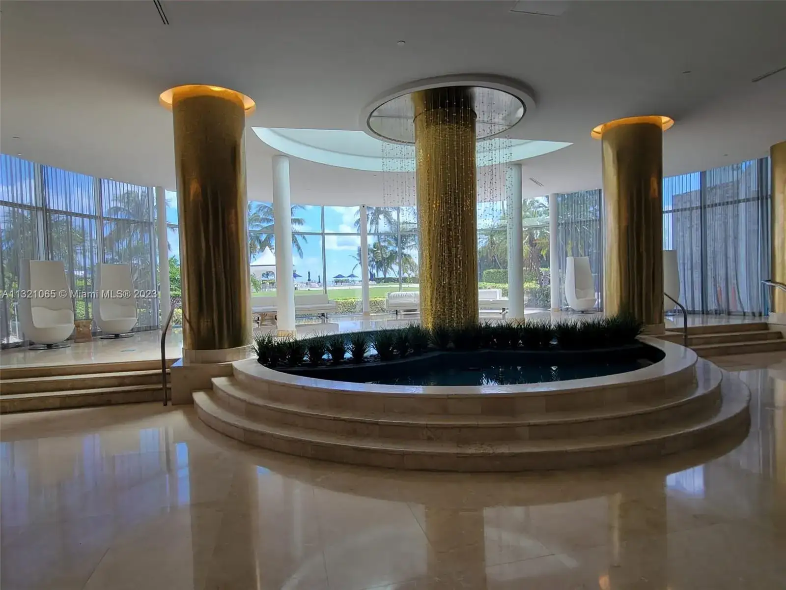 1 bedroom 1 bath Residential Lease for rent at 5151 Collins Ave # 1036, Miami Beach FL 33140