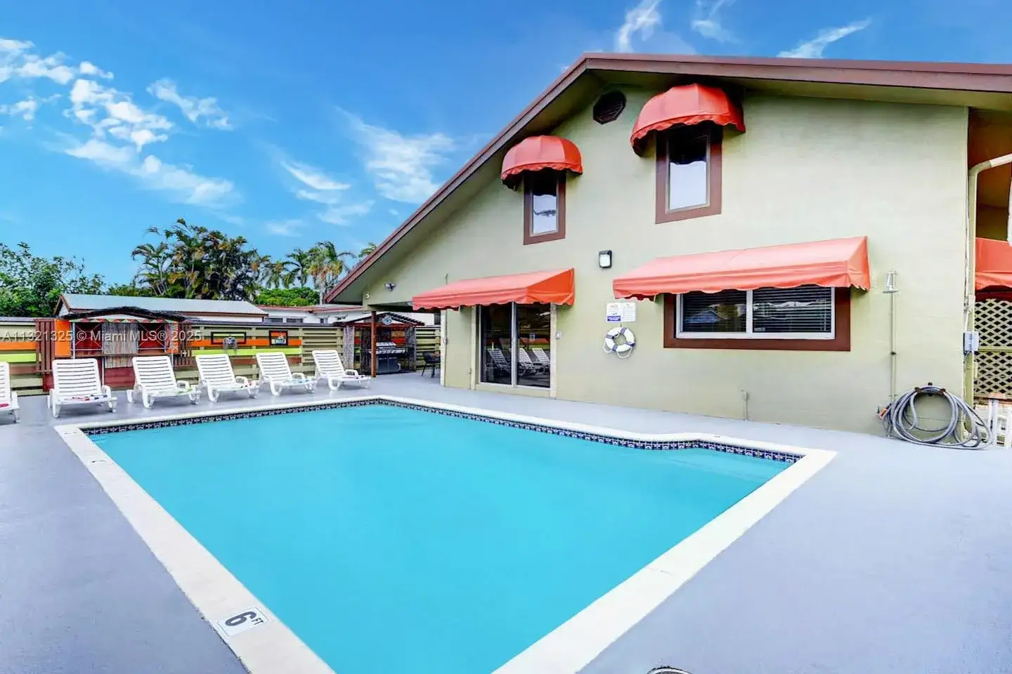 5 bedroom 4 bath Residential for sale at 1020 N 13th Ter, Hollywood FL 33019