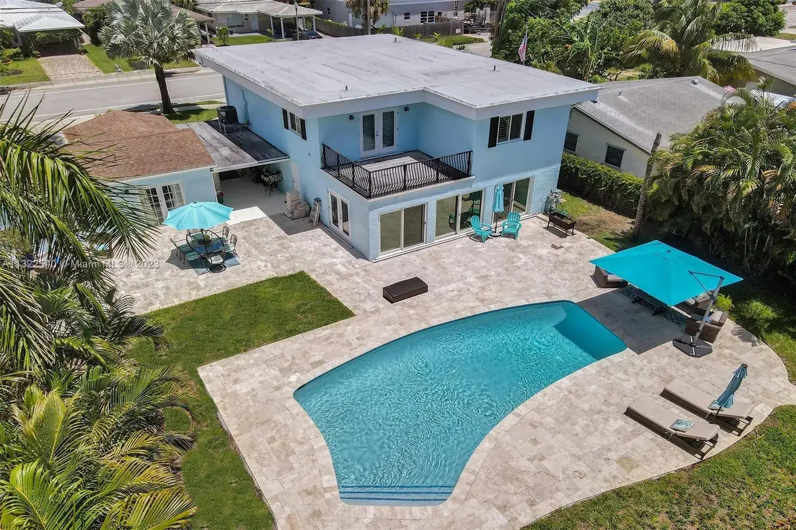 4 bedroom 4 bath Residential Lease for rent at 736 NE 34th Ct, Oakland Park FL 33334