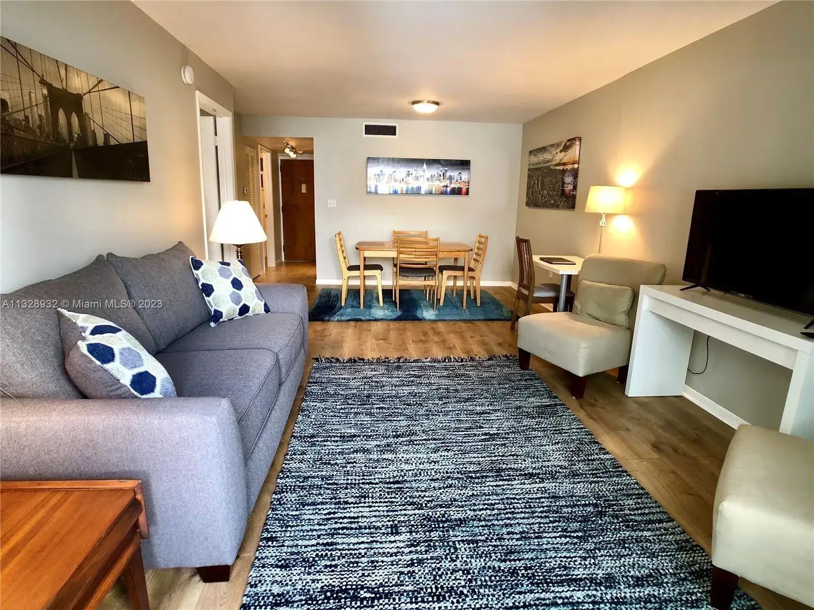 1 bedroom 1 bath Residential Lease for rent at 4101 Indian Creek Dr # 302, Miami Beach FL 33140