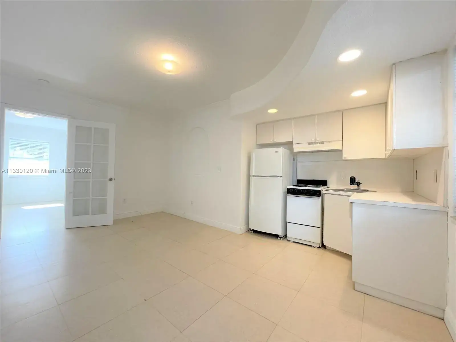 1 bedroom 1 bath Residential for sale at 901 Euclid Ave # 5, Miami Beach FL 33139