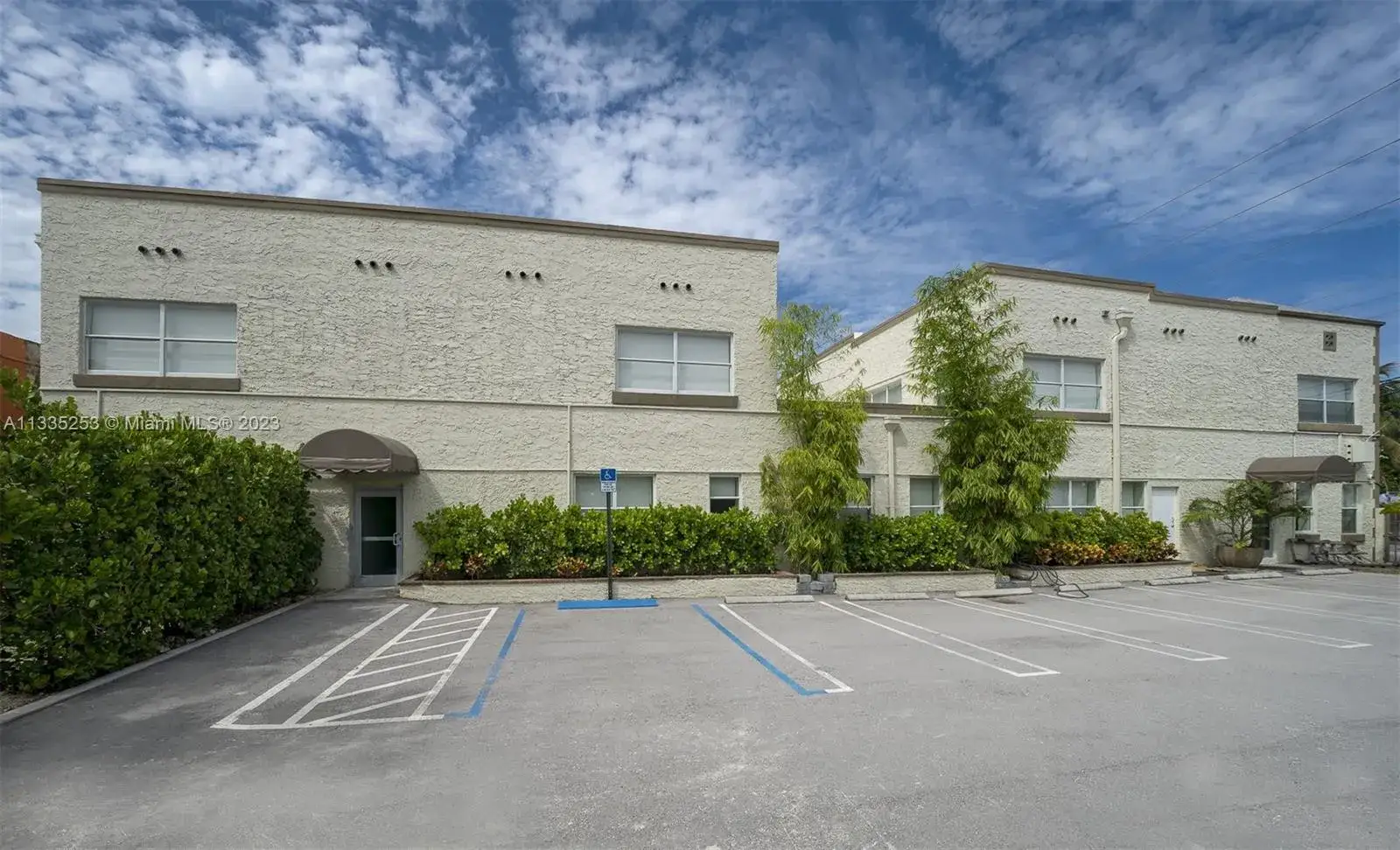 Commercial Sale for sale at 804 NW 21st Ter, Miami FL 33127