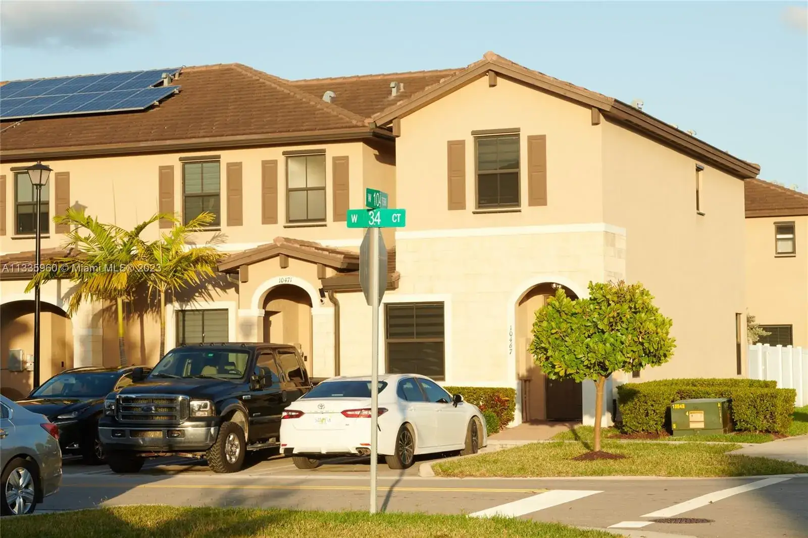 3 bedroom 2 bath Residential for sale at 10467 W 34th Ct # 10467, Hialeah FL 33018